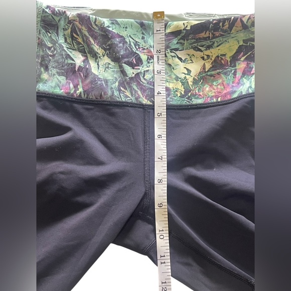 Lululemon Var-City Crop Legging Navy Blue Size 4 - Picture 7 of 15